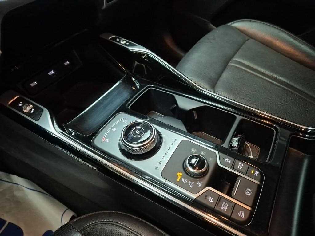 KIA Sorento - Vista 8