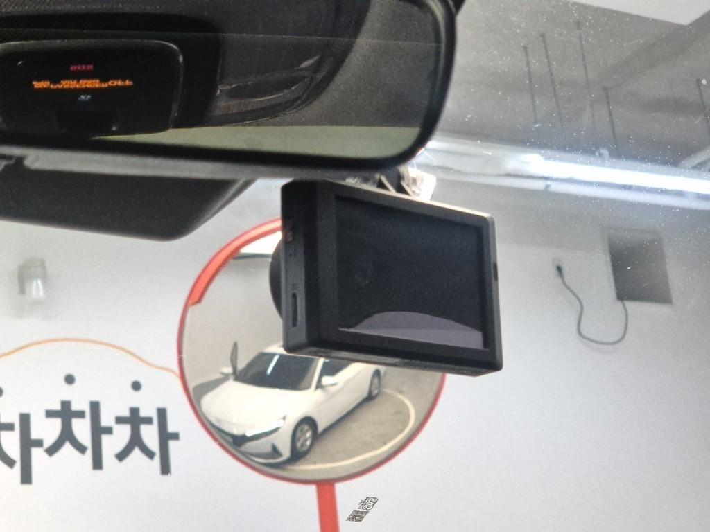 HYUNDAI Avante 2021 Blanco - Importación desde Corea - HF Imports Iquique - Foto 17