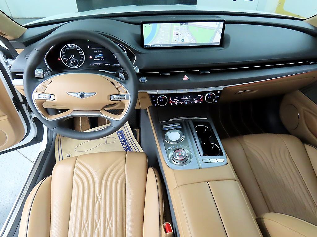 Genesis G80 - Vista 7