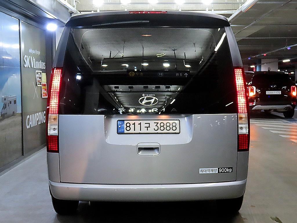 HYUNDAI Staria - Vista 5