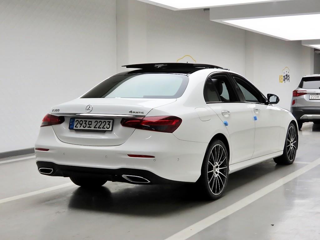 Mercedes Benz E class - Vista 4