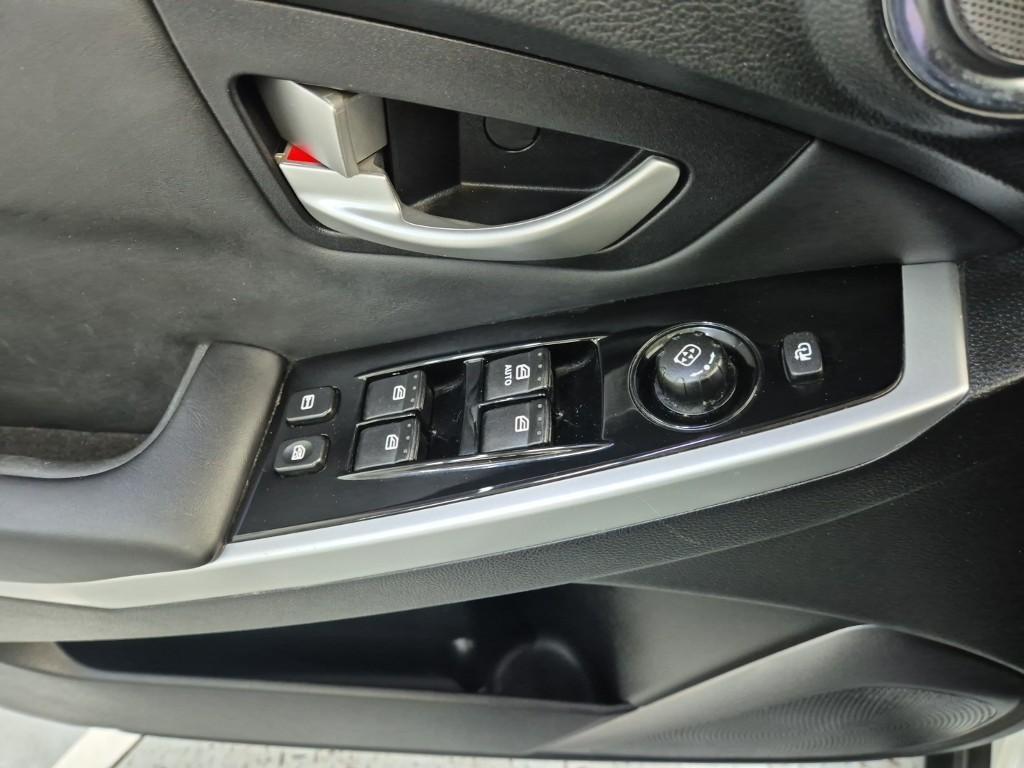 Ssangyong Korando 2015 Blanco - Importación desde Corea - HF Imports Iquique - Foto 16