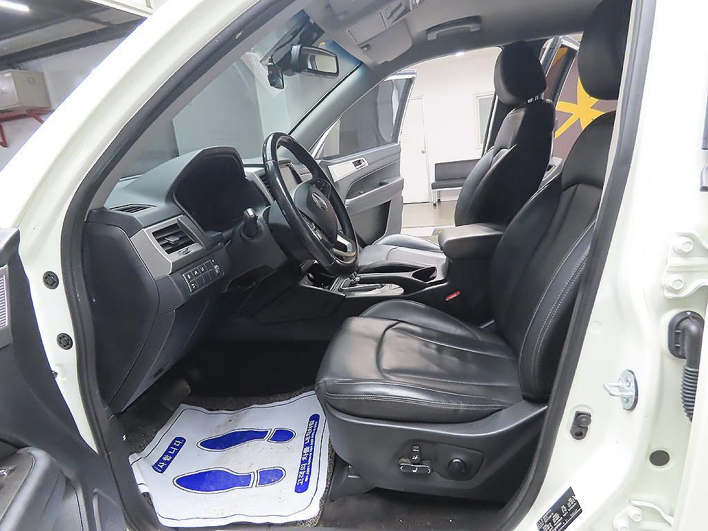 Ssangyong Rexton 2019 Blanco - Importación desde Corea - HF Imports Iquique - Foto 12