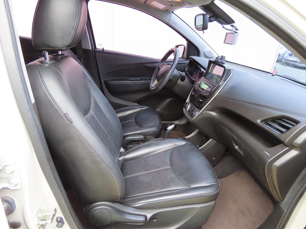 Chevrolet Spark - Vista 8