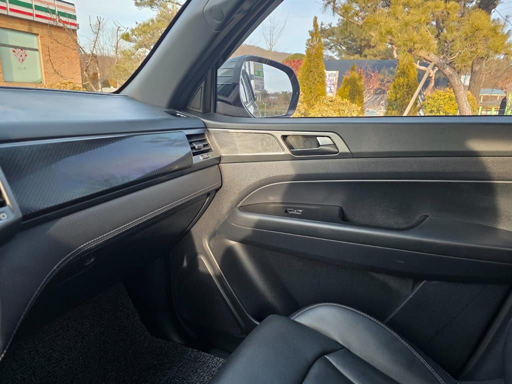 Ssangyong Rexton 2021 Negro - Importación desde Corea - HF Imports Iquique - Foto 13