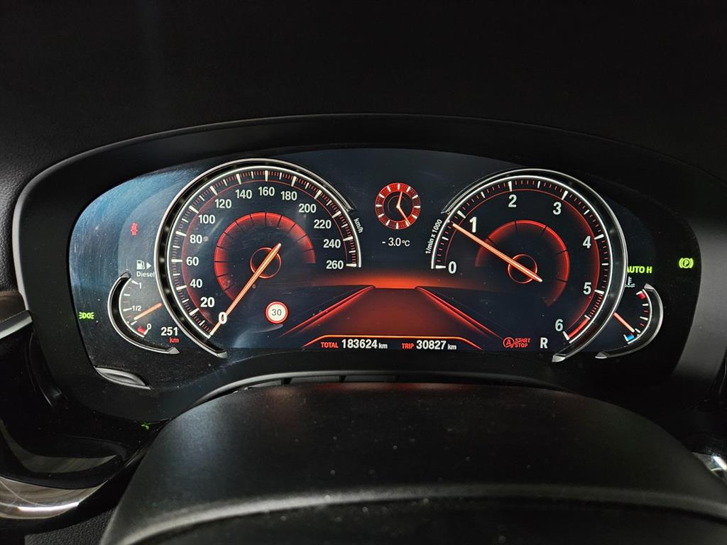 BMW 5 Series 2017 Negro - Importación desde Corea - HF Imports Iquique - Foto 17