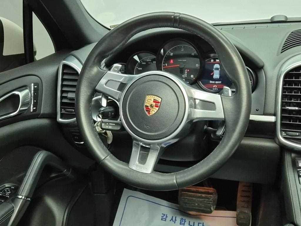 Porsche Cayenne - Vista 9