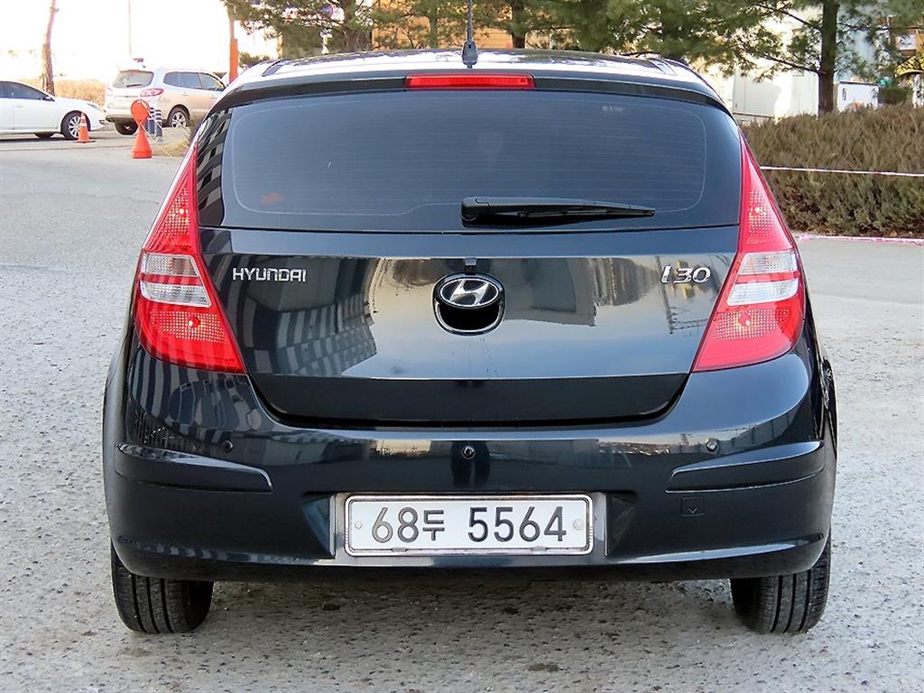 HYUNDAI i30 - Vista 4