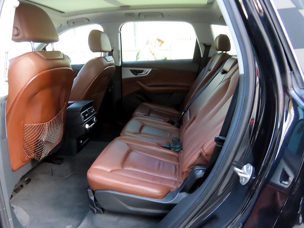Audi Q7 - Vista 6