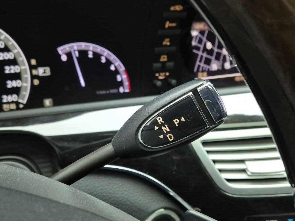 Mercedes Benz S Class - Vista 8