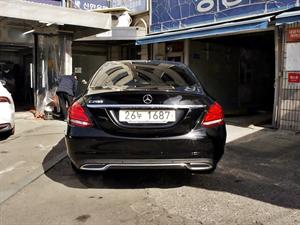 Mercedes Benz C Class - Vista 6