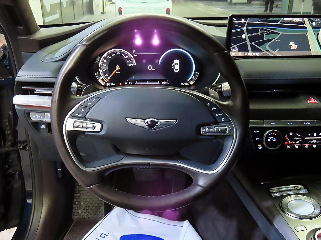 Genesis G80 - Vista 8