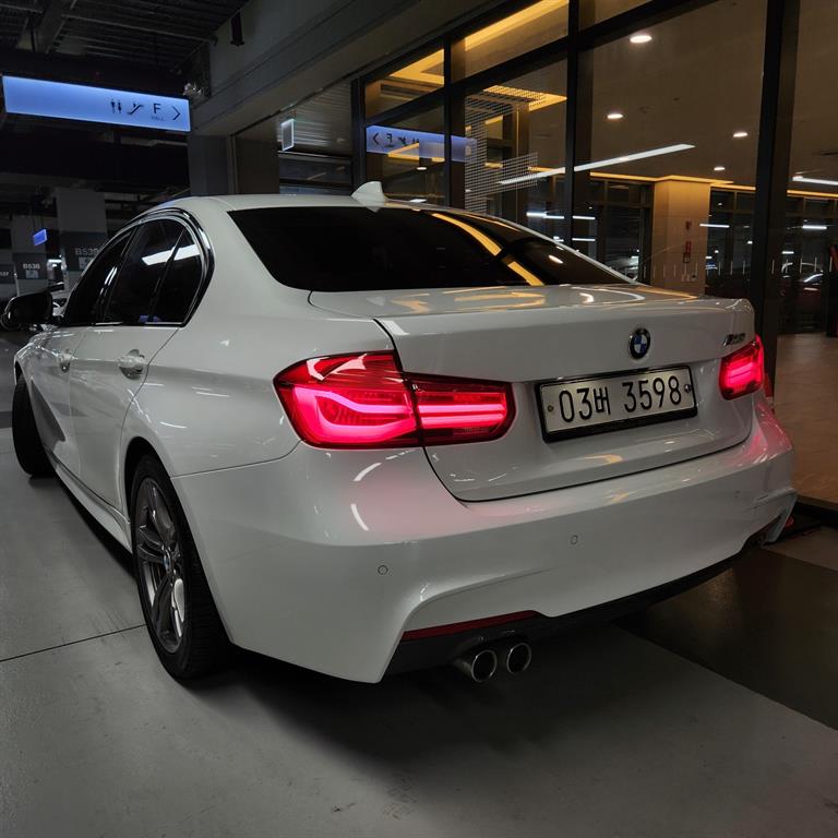 BMW 3 series - Vista 3