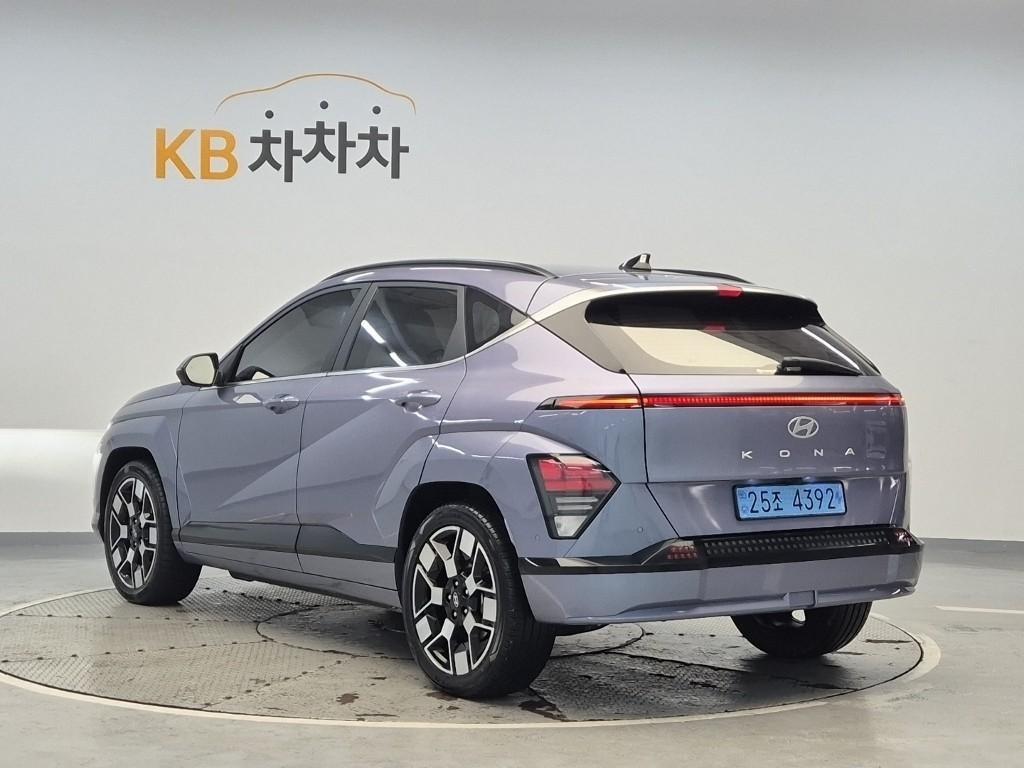 HYUNDAI Kona - Vista 2
