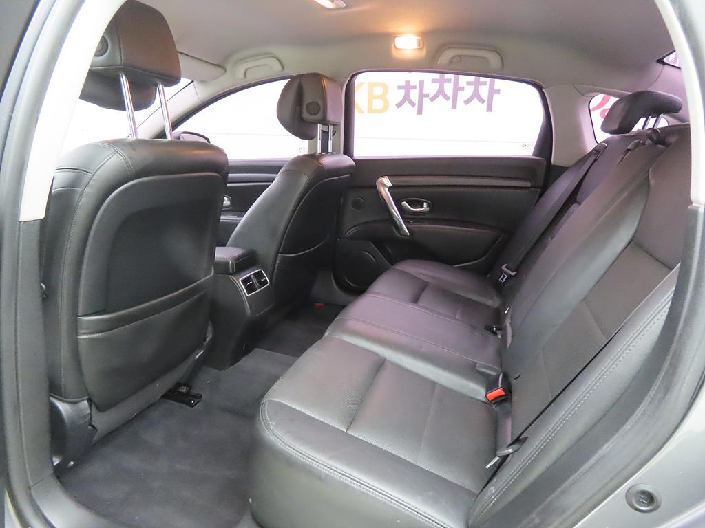 SAMSUNG SM7 - Vista 6