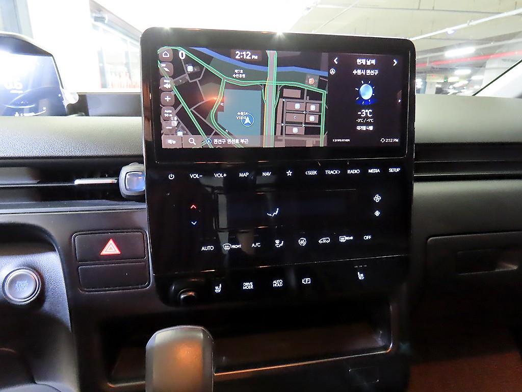 HYUNDAI Staria - Vista 11