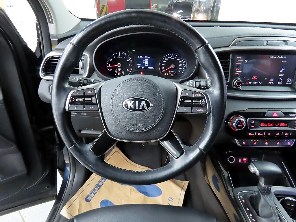 KIA Sorento - Vista 9