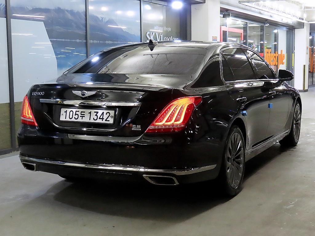 Genesis EQ900 - Vista 4