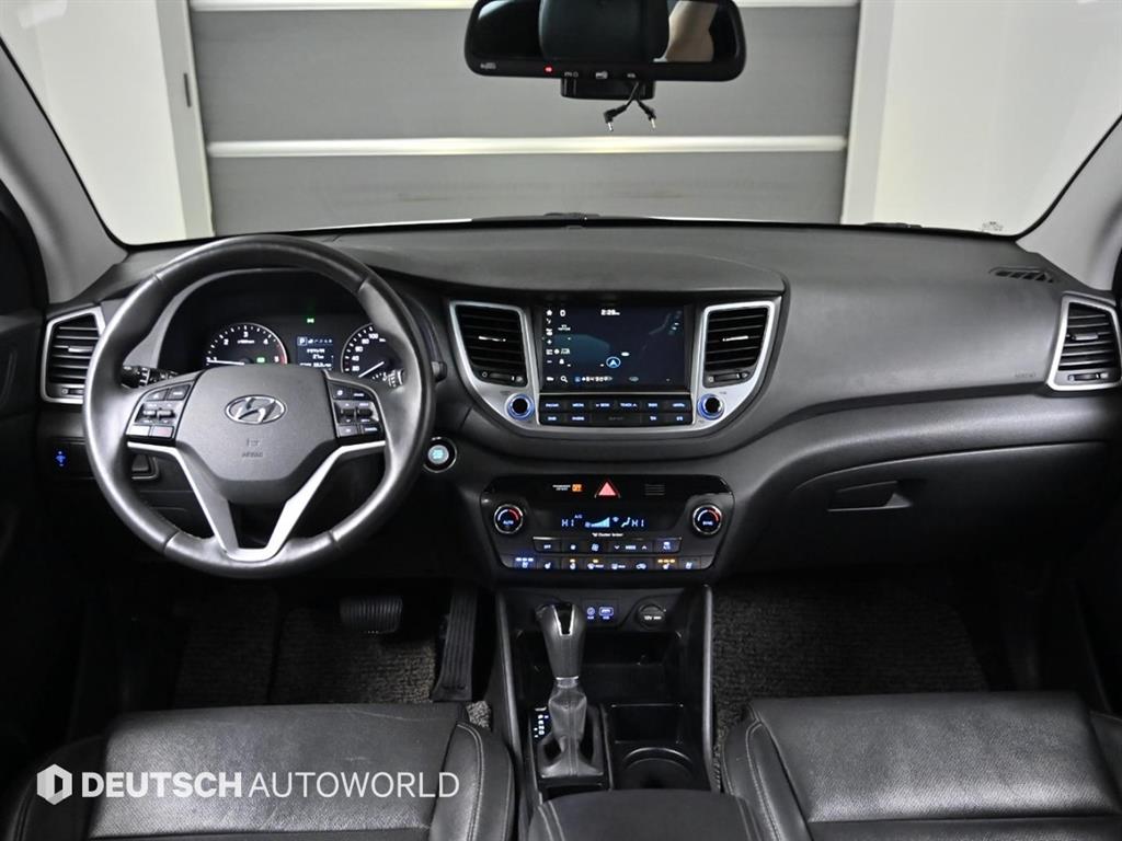 HYUNDAI Tucson - Vista 7