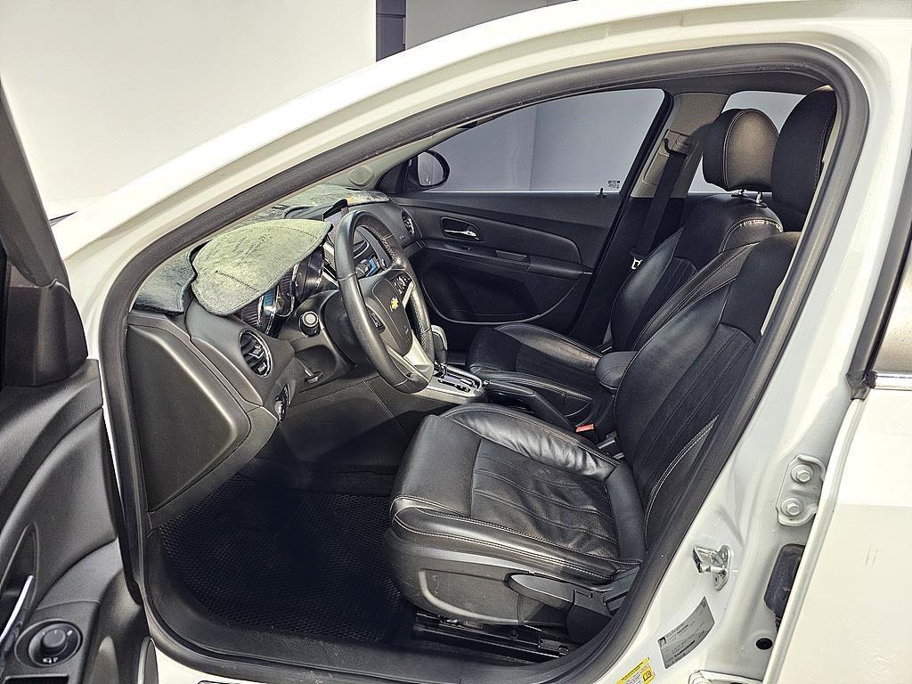 Chevrolet Cruise - Vista 8