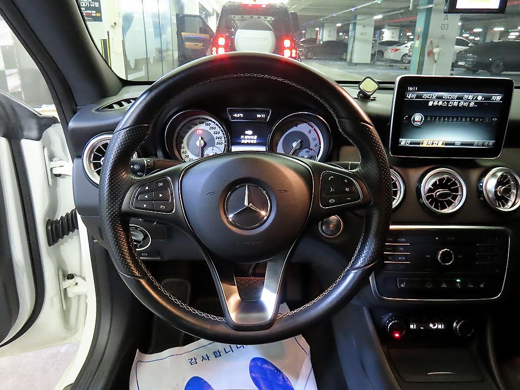 Mercedes Benz CLA Class - Vista 7