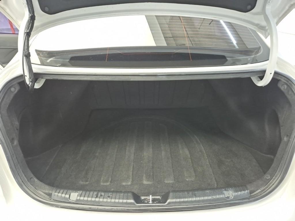 KIA K3 2017 Blanco - Importación desde Corea - HF Imports Iquique - Foto 18