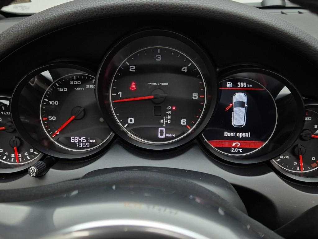 Porsche Cayenne - Vista 6