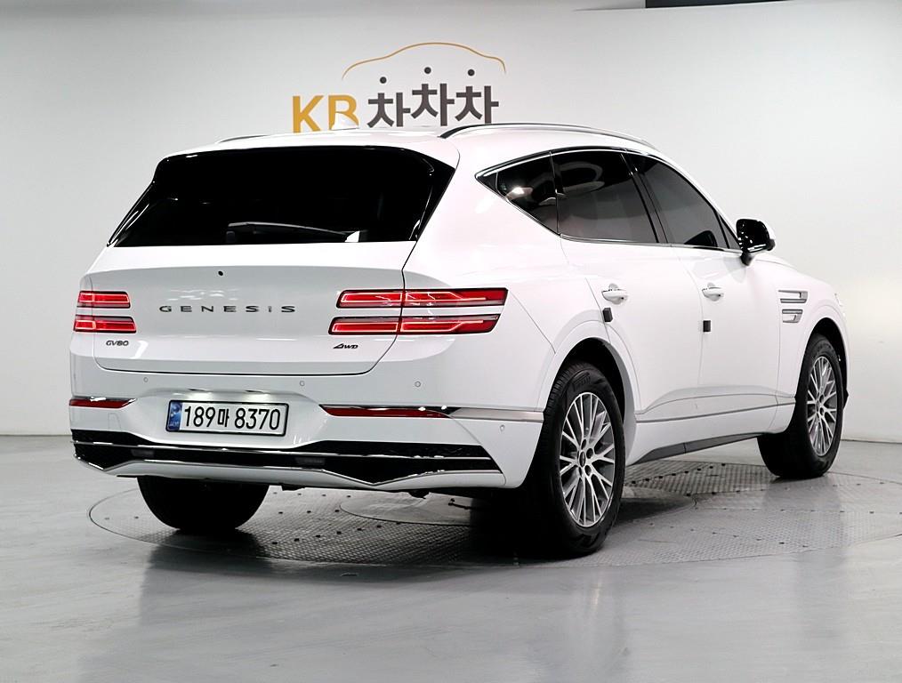 Genesis GV80 - Vista 3