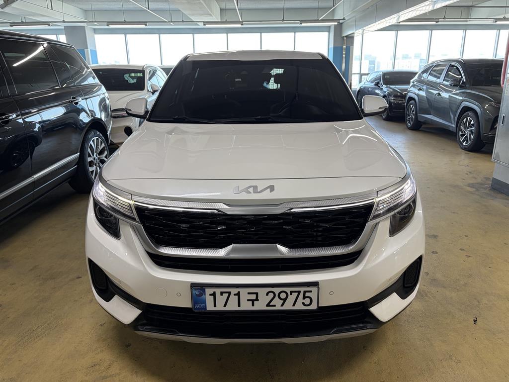 KIA Seltos - Vista 2