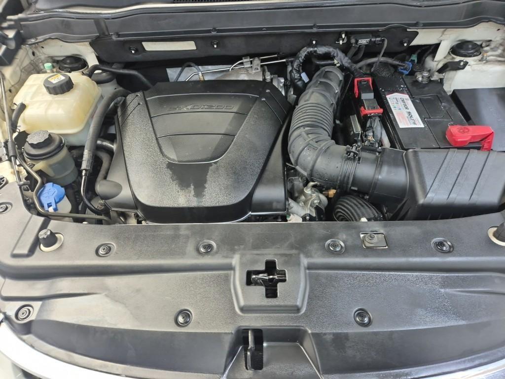 Ssangyong Korando - Vista 5