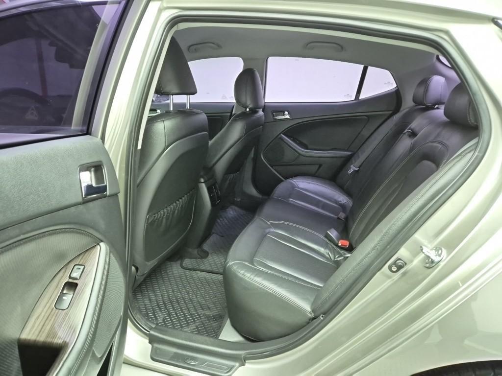 KIA K5 2011 Plateado - Importación desde Corea - HF Imports Iquique - Foto 18