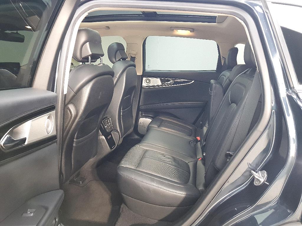 Lincoln Nautilus - Vista 9