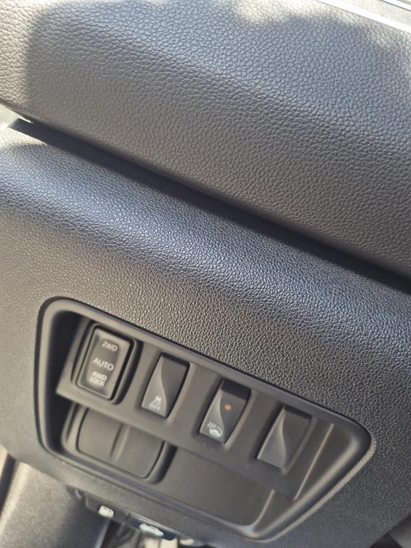 SAMSUNG QM6 - Vista 9