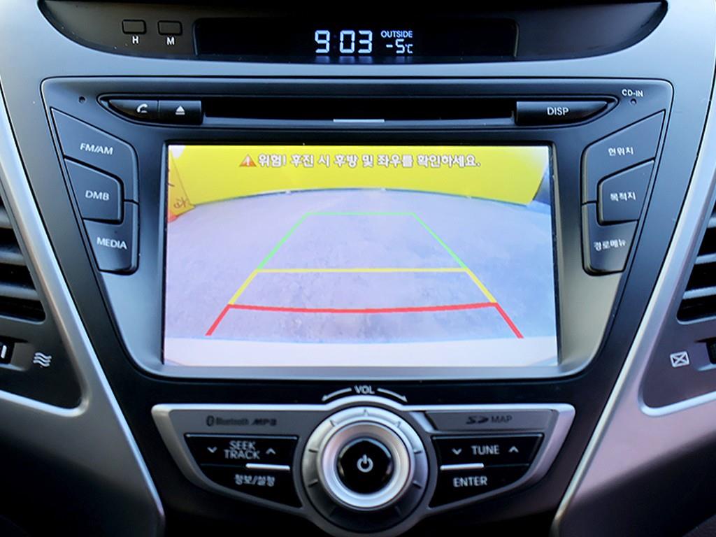 HYUNDAI Avante 2014 Blanco - Importación desde Corea - HF Imports Iquique - Foto 10