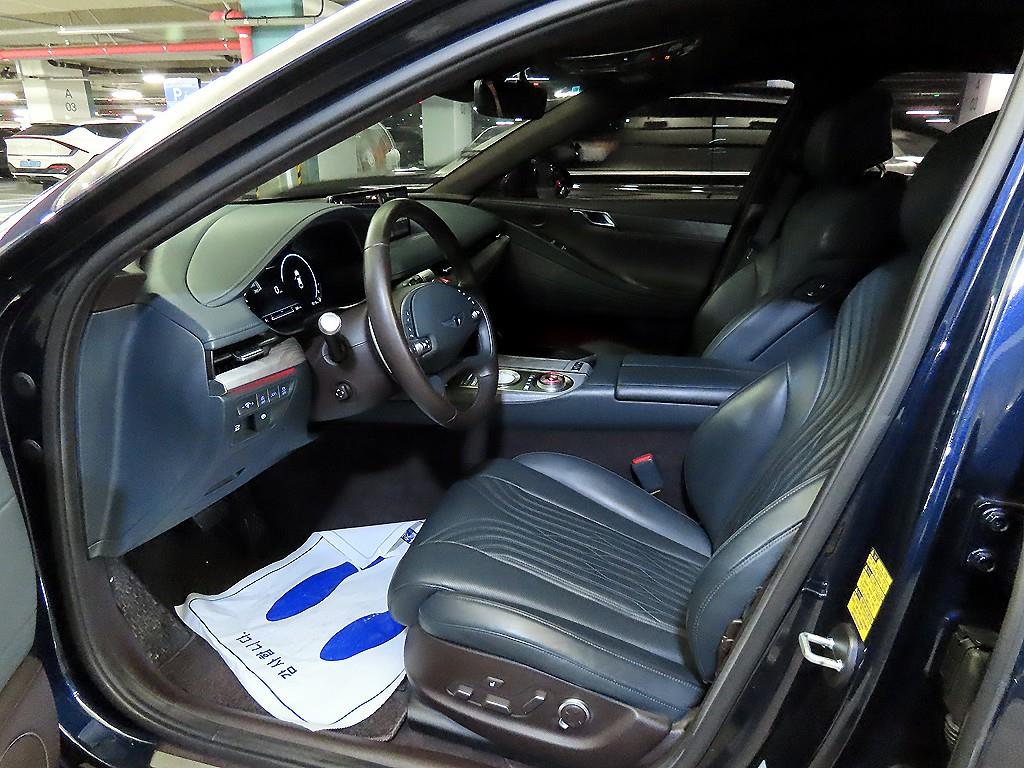 Genesis G80 - Vista 6