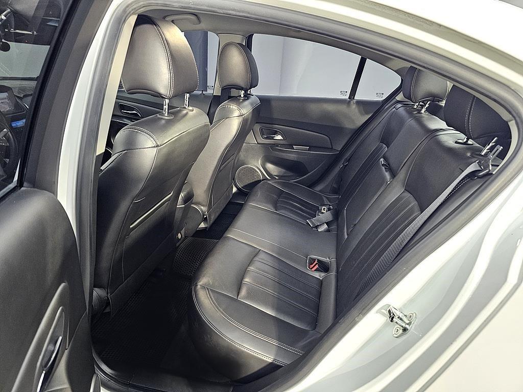 Chevrolet Cruise - Vista 9