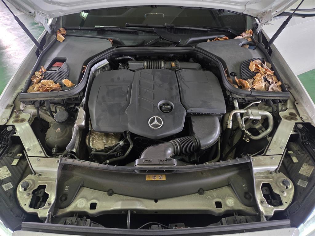 Mercedes Benz E class 2021 Blanco - Importación desde Corea - HF Imports Iquique - Foto 18