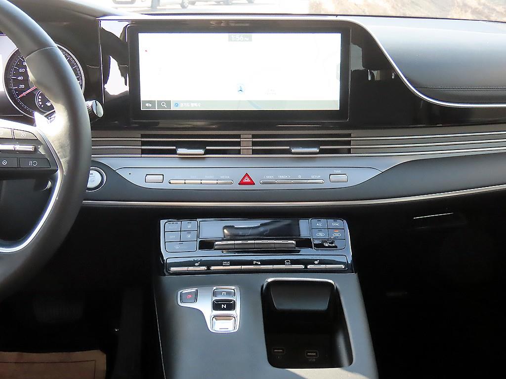 HYUNDAI Grandeur - Vista 10