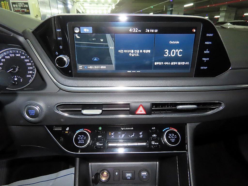 HYUNDAI Sonata - Vista 11