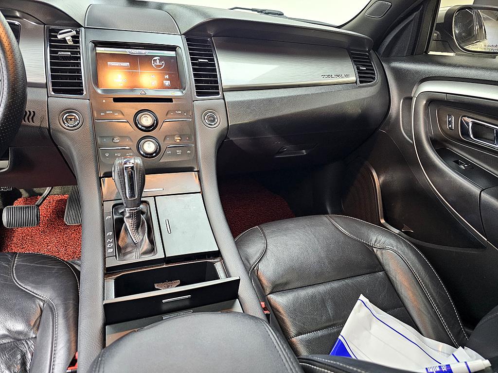 Ford Torus - Vista 9