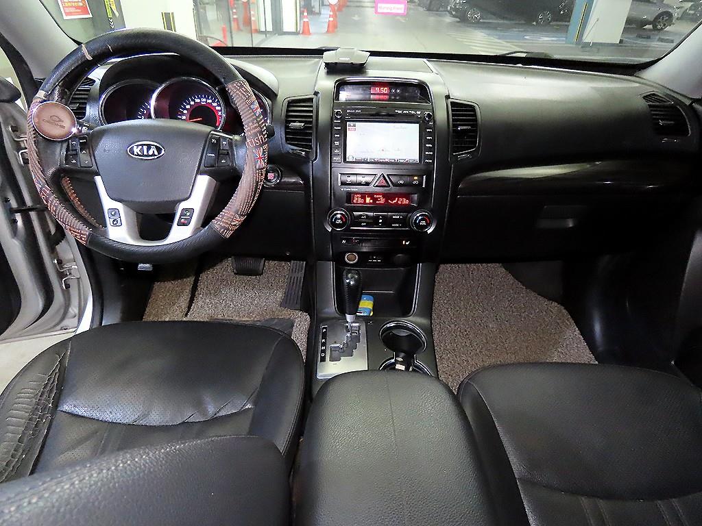 KIA Sorento - Vista 10
