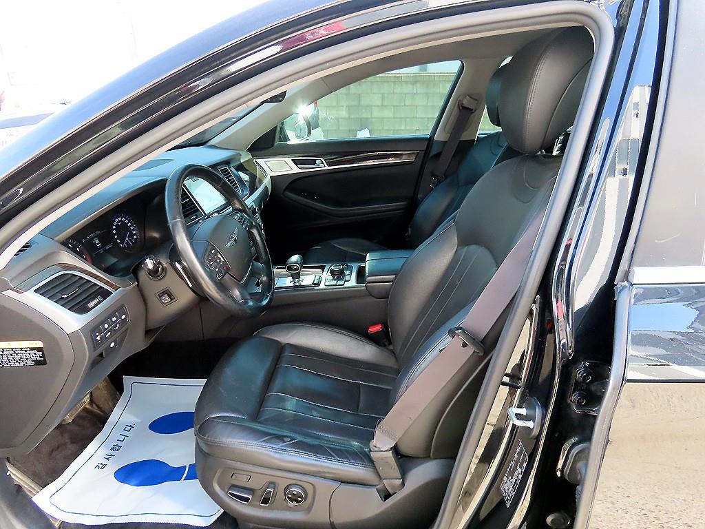 Genesis G80 - Vista 5