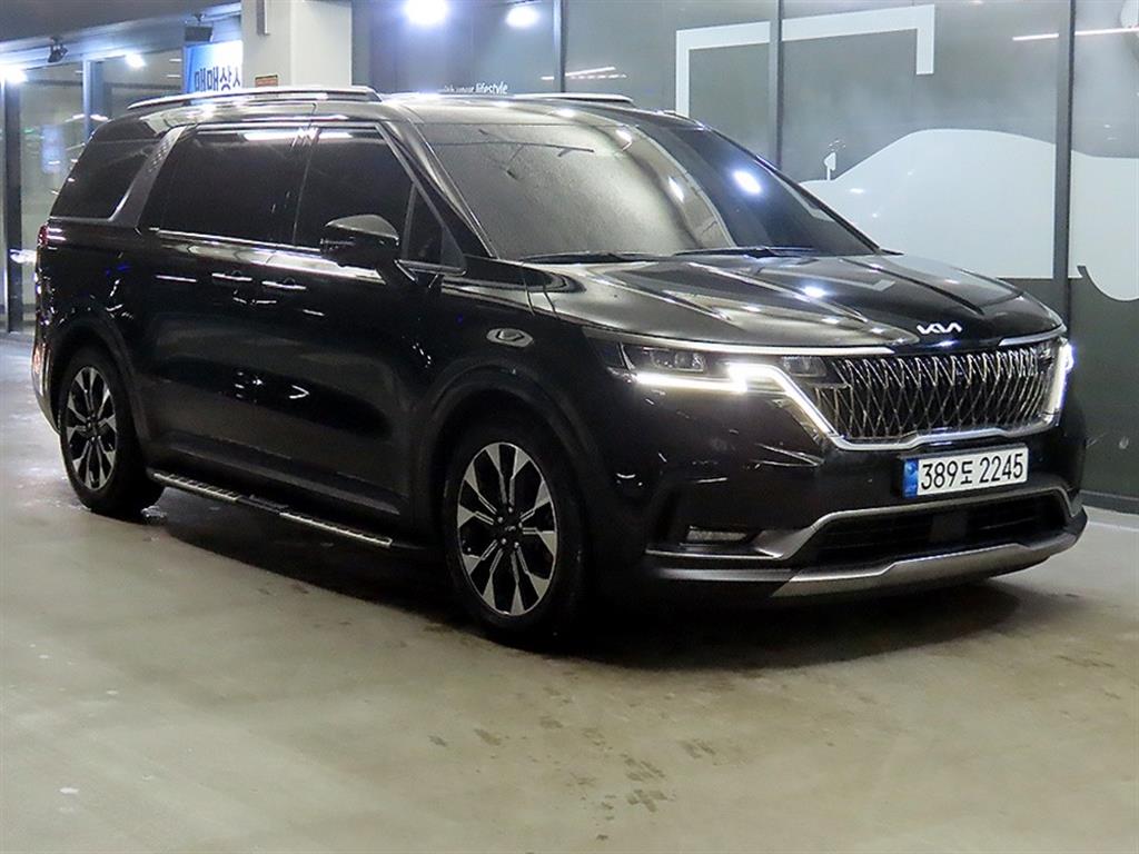 KIA Carnival 2023 Negro - Importación desde Corea - HF Imports Iquique - Foto 1