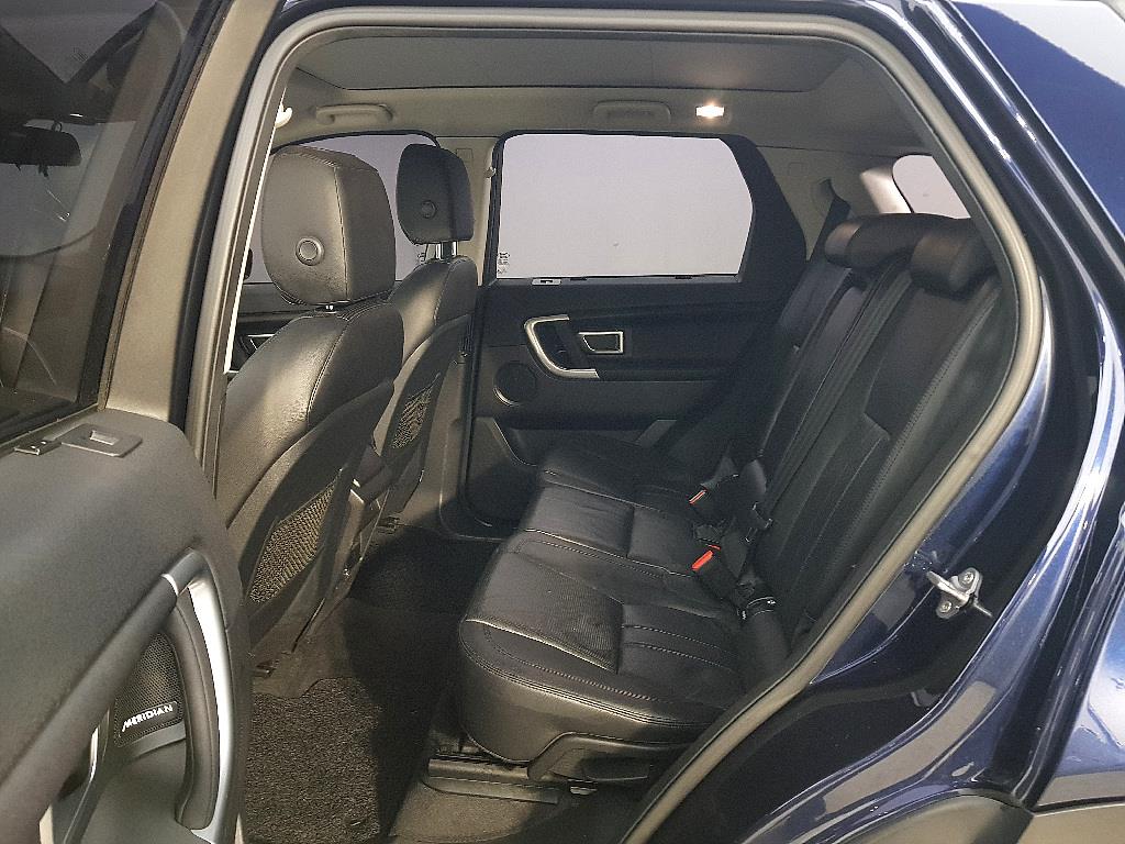 Land Rover Discovery Sports - Vista 9