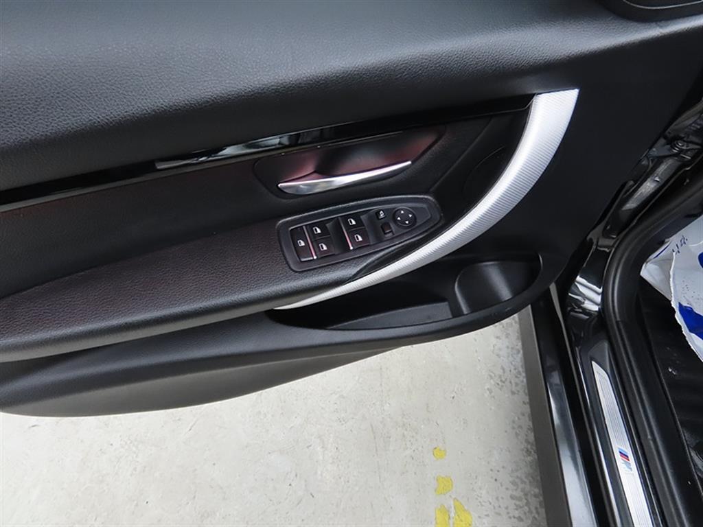 BMW 3 series 2018 Negro - Importación desde Corea - HF Imports Iquique - Foto 14