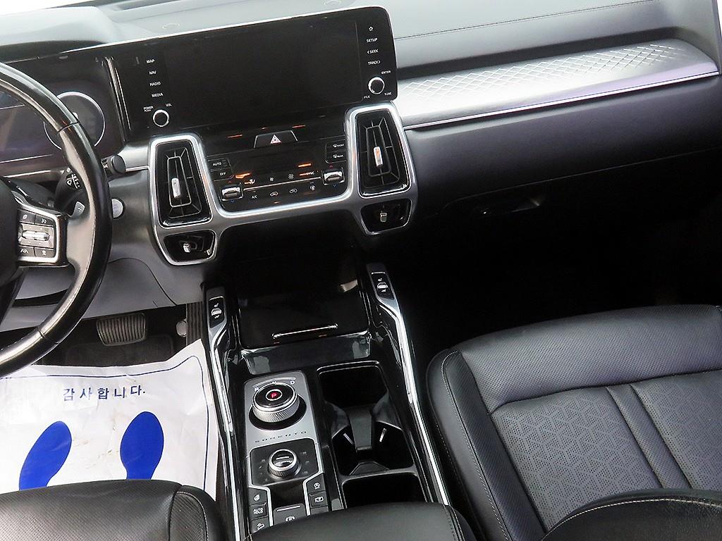 KIA Sorento - Vista 11
