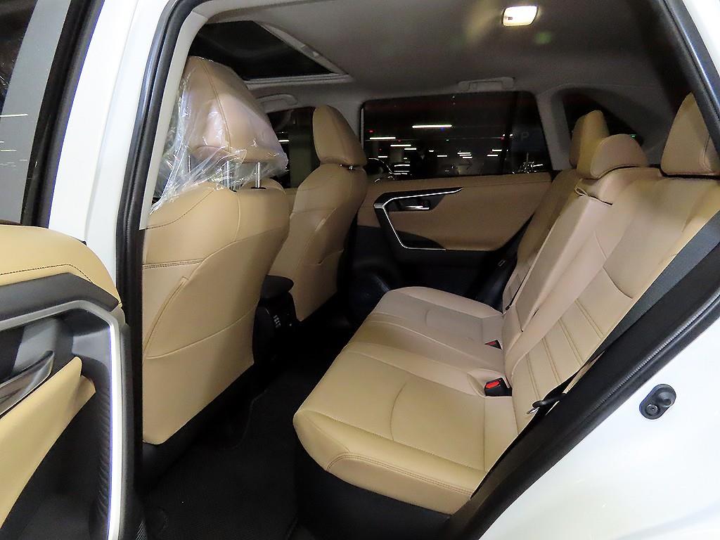 Toyota RAV4 - Vista 7