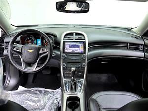 Chevrolet Malibu - Vista 10