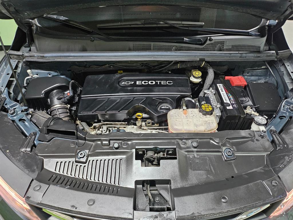 Chevrolet Trax 2020 Gris - Importación desde Corea - HF Imports Iquique - Foto 18