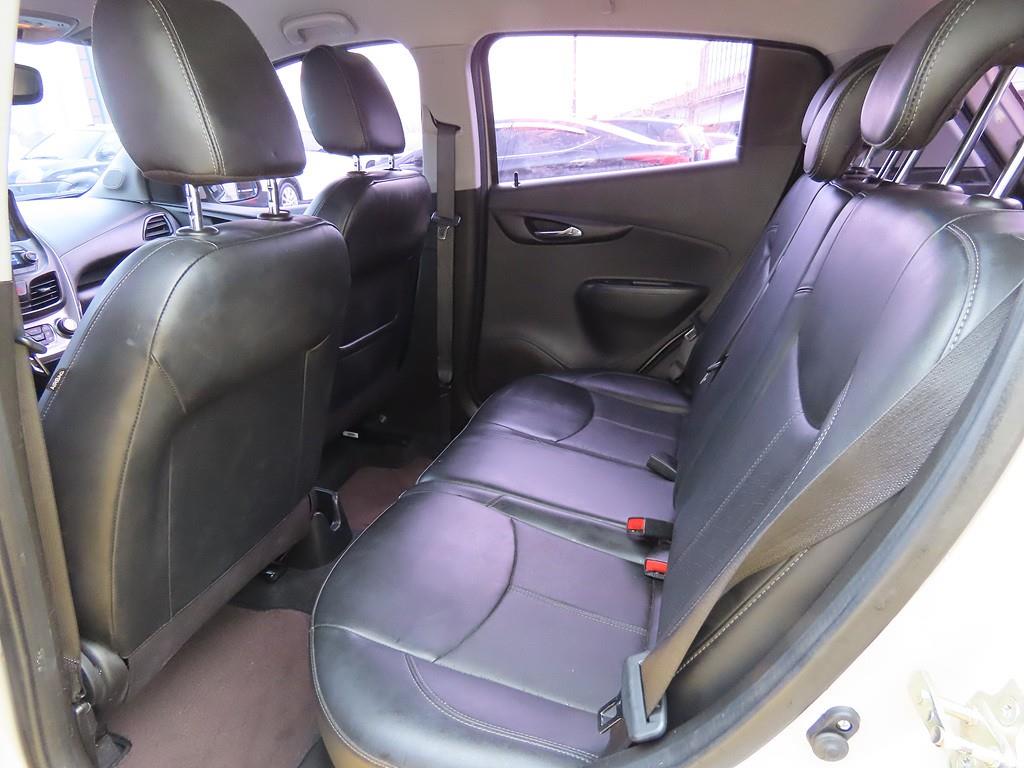 Chevrolet Spark - Vista 6